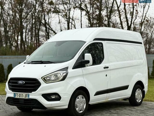 Белый Форд Транзит Кастом, объемом двигателя 2 л и пробегом 197 тыс. км за 14999 $, фото 2 на Automoto.ua