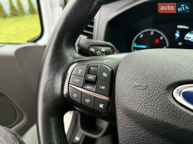Белый Форд Транзит Кастом, объемом двигателя 2 л и пробегом 197 тыс. км за 14999 $, фото 23 на Automoto.ua