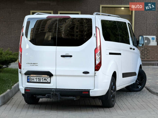Белый Форд Транзит Кастом, объемом двигателя 2 л и пробегом 180 тыс. км за 22500 $, фото 6 на Automoto.ua