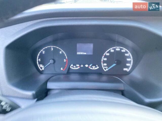 Белый Форд Транзит Кастом, объемом двигателя 2 л и пробегом 233 тыс. км за 21380 $, фото 52 на Automoto.ua