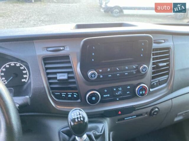 Білий Форд Транзит Кастом, об'ємом двигуна 2 л та пробігом 233 тис. км за 21380 $, фото 51 на Automoto.ua