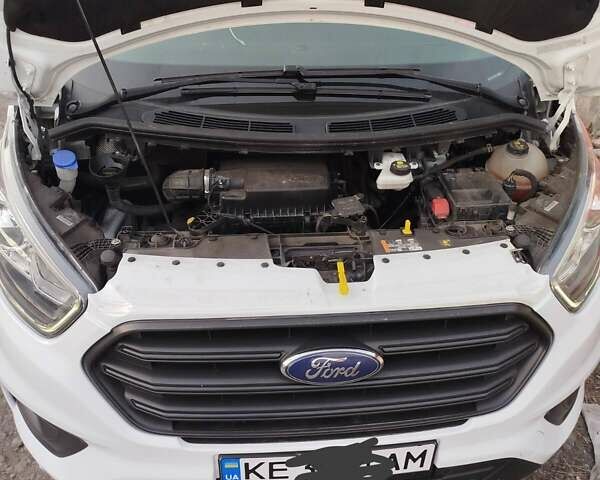 Білий Форд Транзит Кастом, об'ємом двигуна 2 л та пробігом 240 тис. км за 19000 $, фото 10 на Automoto.ua