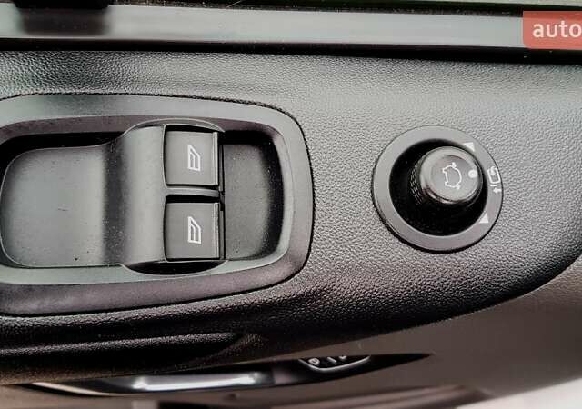 Білий Форд Транзит Кастом, об'ємом двигуна 2 л та пробігом 202 тис. км за 17200 $, фото 13 на Automoto.ua