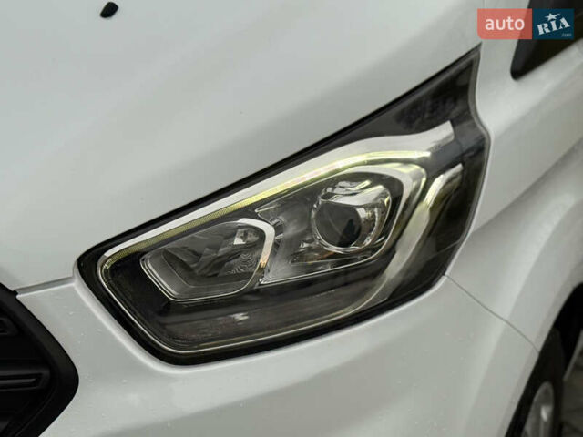 Белый Форд Транзит Кастом, объемом двигателя 2 л и пробегом 197 тыс. км за 14999 $, фото 9 на Automoto.ua