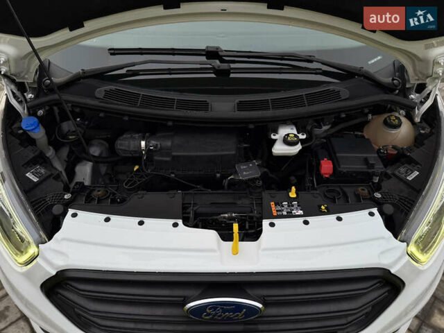 Белый Форд Транзит Кастом, объемом двигателя 2 л и пробегом 197 тыс. км за 14999 $, фото 45 на Automoto.ua