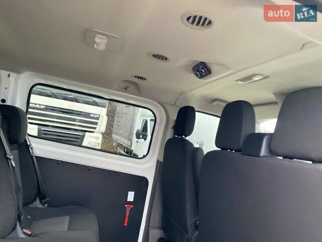 Белый Форд Транзит Кастом, объемом двигателя 2 л и пробегом 121 тыс. км за 24500 $, фото 37 на Automoto.ua