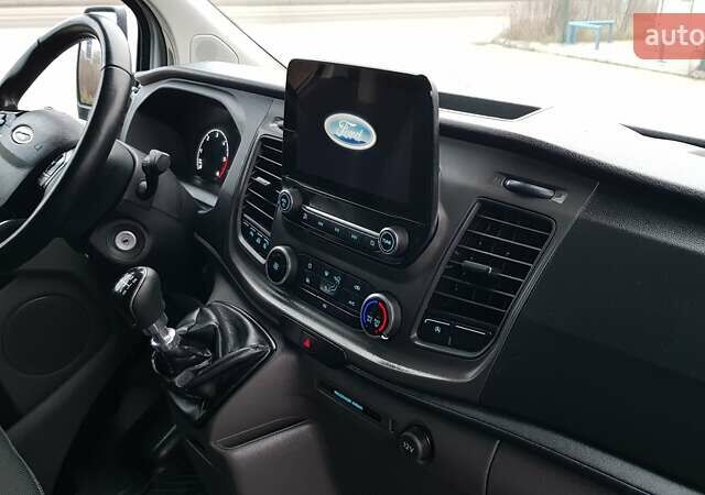 Белый Форд Транзит Кастом, объемом двигателя 2 л и пробегом 174 тыс. км за 18800 $, фото 31 на Automoto.ua