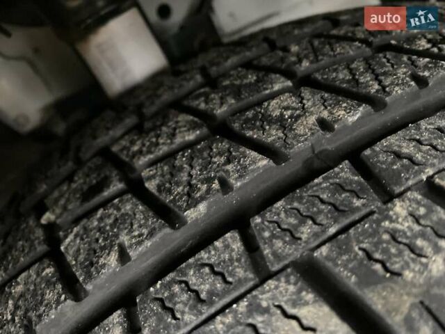 Белый Форд Транзит Кастом, объемом двигателя 2 л и пробегом 121 тыс. км за 24500 $, фото 24 на Automoto.ua