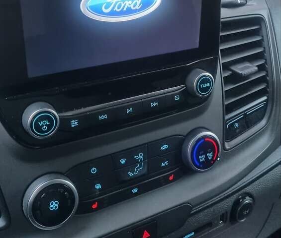 Белый Форд Транзит Кастом, объемом двигателя 2 л и пробегом 248 тыс. км за 17699 $, фото 17 на Automoto.ua