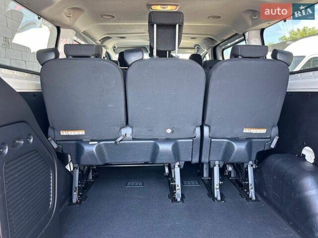 Белый Форд Транзит Кастом, объемом двигателя 2 л и пробегом 122 тыс. км за 24500 $, фото 23 на Automoto.ua