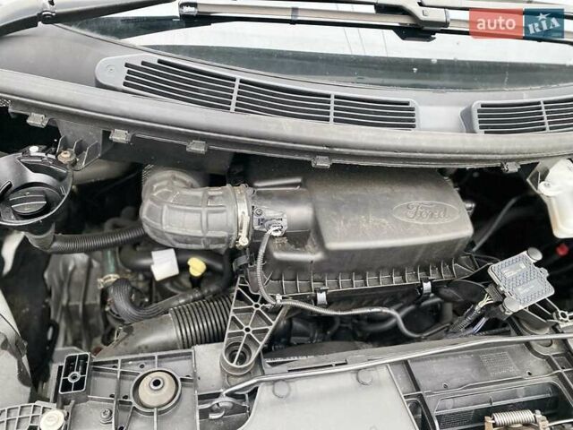 Белый Форд Транзит Кастом, объемом двигателя 2 л и пробегом 121 тыс. км за 24500 $, фото 68 на Automoto.ua