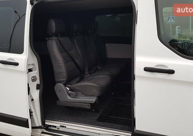 Белый Форд Транзит Кастом, объемом двигателя 2 л и пробегом 174 тыс. км за 18800 $, фото 42 на Automoto.ua