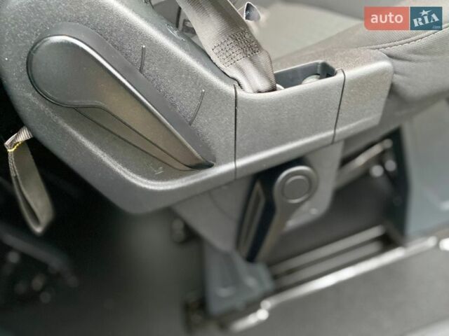 Белый Форд Транзит Кастом, объемом двигателя 2 л и пробегом 122 тыс. км за 25500 $, фото 44 на Automoto.ua