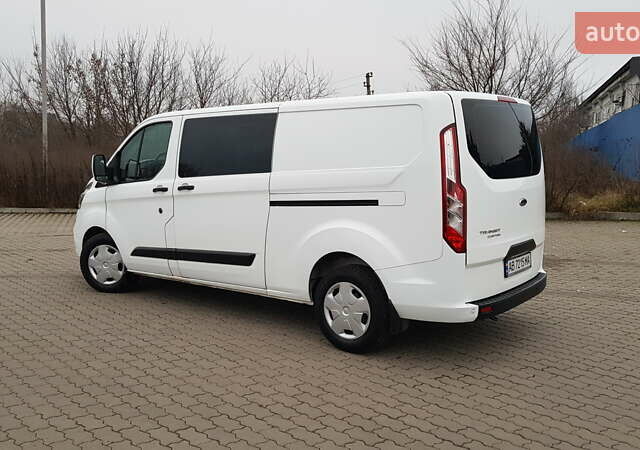 Белый Форд Транзит Кастом, объемом двигателя 2 л и пробегом 174 тыс. км за 18800 $, фото 4 на Automoto.ua