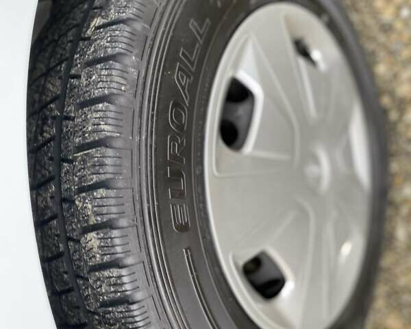 Белый Форд Транзит Кастом, объемом двигателя 2 л и пробегом 121 тыс. км за 24500 $, фото 20 на Automoto.ua