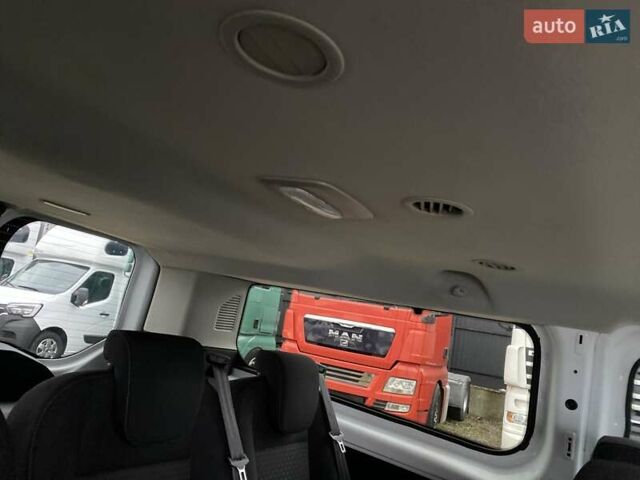 Белый Форд Транзит Кастом, объемом двигателя 2 л и пробегом 121 тыс. км за 24500 $, фото 39 на Automoto.ua