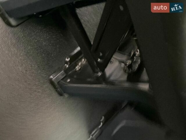 Белый Форд Транзит Кастом, объемом двигателя 2 л и пробегом 122 тыс. км за 25500 $, фото 42 на Automoto.ua