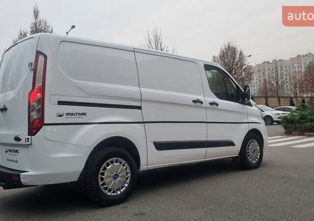 Белый Форд Транзит Кастом, объемом двигателя 2 л и пробегом 248 тыс. км за 17699 $, фото 6 на Automoto.ua