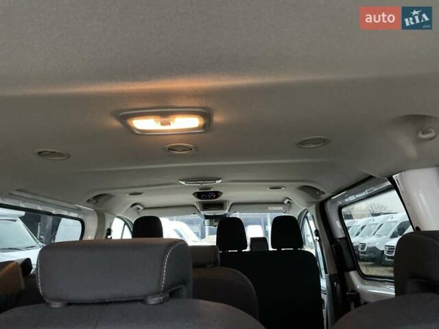 Белый Форд Транзит Кастом, объемом двигателя 2 л и пробегом 121 тыс. км за 24500 $, фото 29 на Automoto.ua
