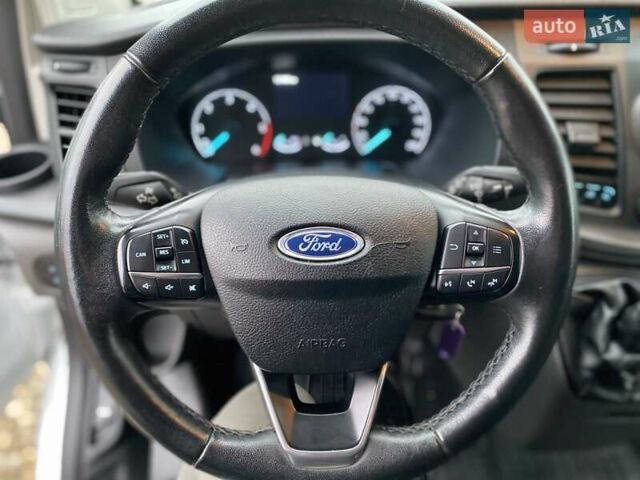 Белый Форд Транзит Кастом, объемом двигателя 2 л и пробегом 121 тыс. км за 24500 $, фото 55 на Automoto.ua