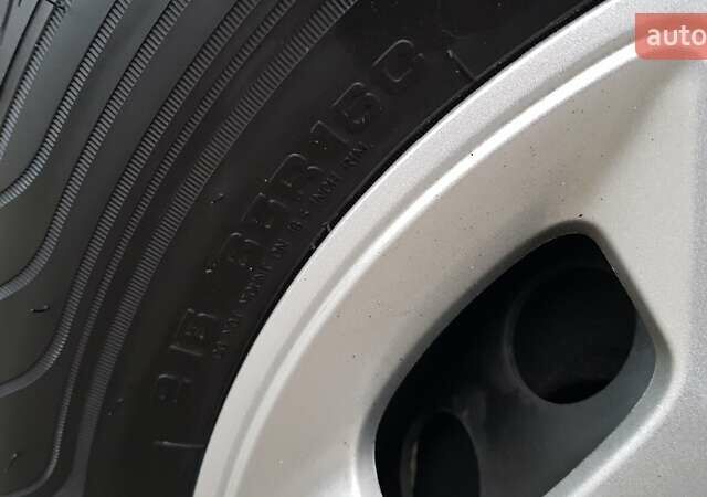 Белый Форд Транзит Кастом, объемом двигателя 2 л и пробегом 174 тыс. км за 18800 $, фото 67 на Automoto.ua