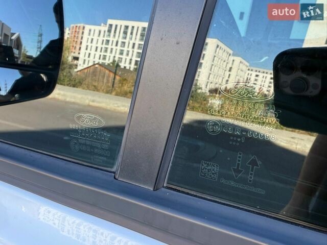 Білий Форд Транзит Кастом, об'ємом двигуна 2 л та пробігом 369 тис. км за 20500 $, фото 47 на Automoto.ua