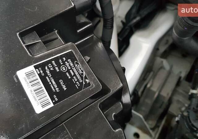 Белый Форд Транзит Кастом, объемом двигателя 2 л и пробегом 174 тыс. км за 18800 $, фото 54 на Automoto.ua