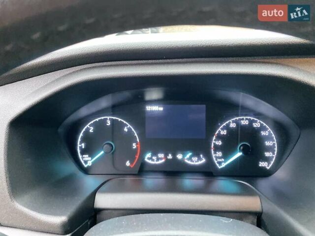 Белый Форд Транзит Кастом, объемом двигателя 2 л и пробегом 121 тыс. км за 24500 $, фото 53 на Automoto.ua