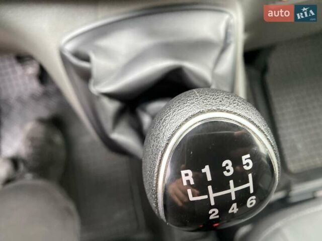 Белый Форд Транзит Кастом, объемом двигателя 2 л и пробегом 91 тыс. км за 24500 $, фото 54 на Automoto.ua