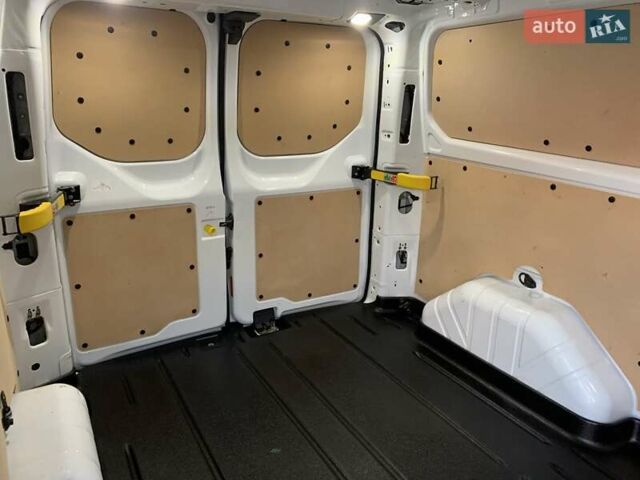 Білий Форд Транзит Кастом, об'ємом двигуна 2 л та пробігом 134 тис. км за 16300 $, фото 27 на Automoto.ua