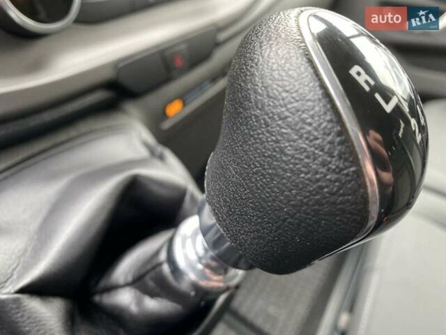 Белый Форд Транзит Кастом, объемом двигателя 2 л и пробегом 91 тыс. км за 24500 $, фото 51 на Automoto.ua