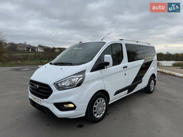 Белый Форд Транзит Кастом, объемом двигателя 2 л и пробегом 214 тыс. км за 21400 $, фото 12 на Automoto.ua
