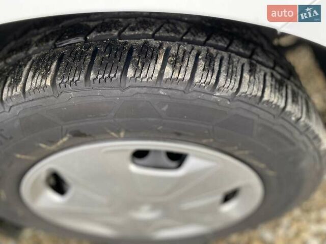 Белый Форд Транзит Кастом, объемом двигателя 2 л и пробегом 91 тыс. км за 24500 $, фото 23 на Automoto.ua