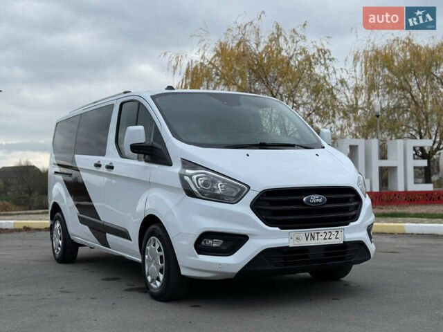 Белый Форд Транзит Кастом, объемом двигателя 2 л и пробегом 214 тыс. км за 21400 $, фото 8 на Automoto.ua