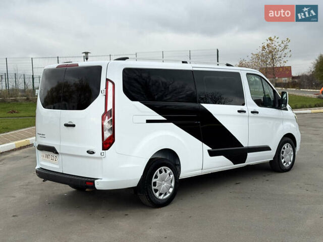 Белый Форд Транзит Кастом, объемом двигателя 2 л и пробегом 214 тыс. км за 21400 $, фото 48 на Automoto.ua
