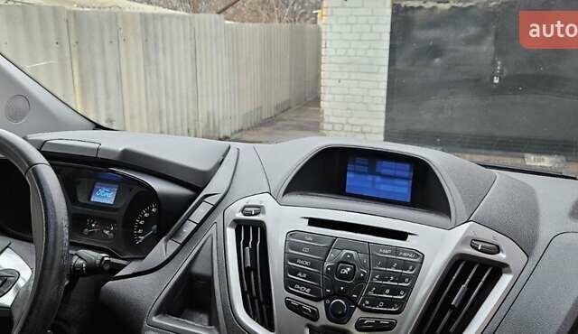 Білий Форд Транзит Кастом, об'ємом двигуна 2.2 л та пробігом 250 тис. км за 12600 $, фото 3 на Automoto.ua