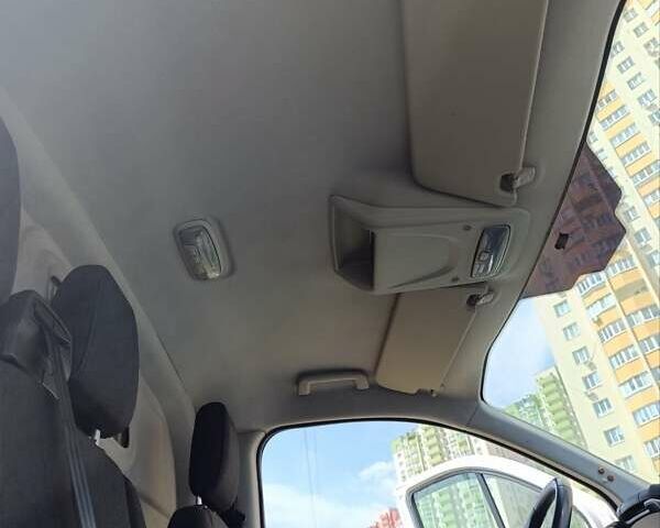 Білий Форд Транзит Кастом, об'ємом двигуна 2.2 л та пробігом 239 тис. км за 12700 $, фото 33 на Automoto.ua