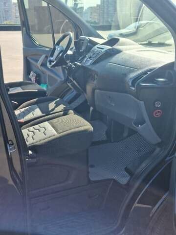 Чорний Форд Транзит Кастом, об'ємом двигуна 2.2 л та пробігом 317 тис. км за 11700 $, фото 2 на Automoto.ua