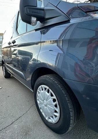 Черный Форд Транзит Кастом, объемом двигателя 2.2 л и пробегом 227 тыс. км за 10700 $, фото 3 на Automoto.ua