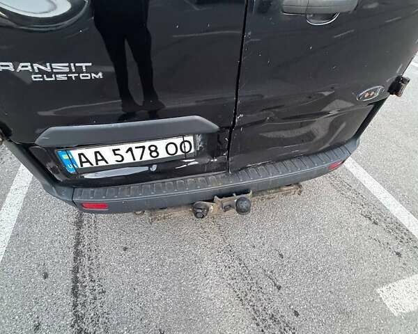 Черный Форд Транзит Кастом, объемом двигателя 2.2 л и пробегом 433 тыс. км за 9000 $, фото 10 на Automoto.ua