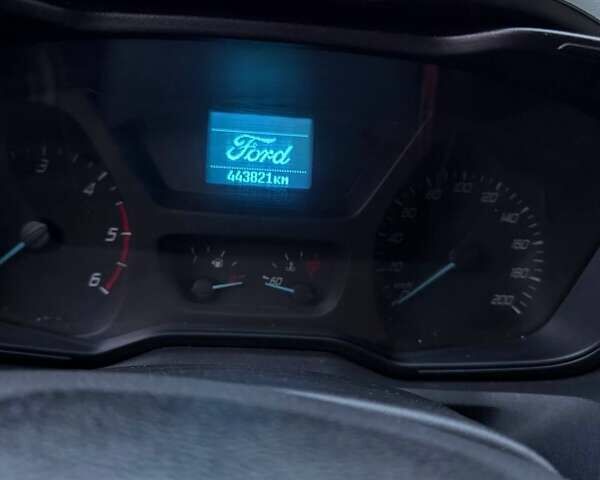 Черный Форд Транзит Кастом, объемом двигателя 2.2 л и пробегом 433 тыс. км за 9000 $, фото 20 на Automoto.ua