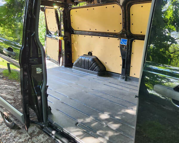 Черный Форд Транзит Кастом, объемом двигателя 2 л и пробегом 204 тыс. км за 14500 $, фото 13 на Automoto.ua