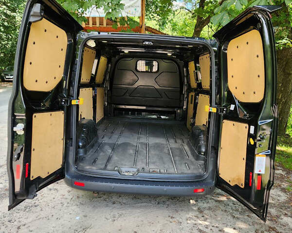 Черный Форд Транзит Кастом, объемом двигателя 2 л и пробегом 204 тыс. км за 14500 $, фото 8 на Automoto.ua