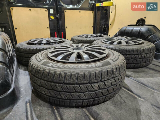 Черный Форд Транзит Кастом, объемом двигателя 2 л и пробегом 204 тыс. км за 14500 $, фото 14 на Automoto.ua