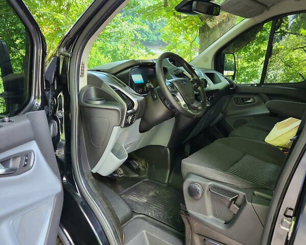 Черный Форд Транзит Кастом, объемом двигателя 2 л и пробегом 204 тыс. км за 14500 $, фото 11 на Automoto.ua