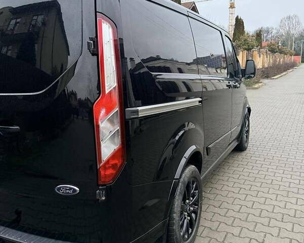 Черный Форд Транзит Кастом, объемом двигателя 2 л и пробегом 253 тыс. км за 18800 $, фото 8 на Automoto.ua