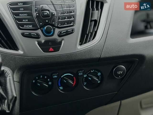 Черный Форд Транзит Кастом, объемом двигателя 2 л и пробегом 238 тыс. км за 16999 $, фото 53 на Automoto.ua