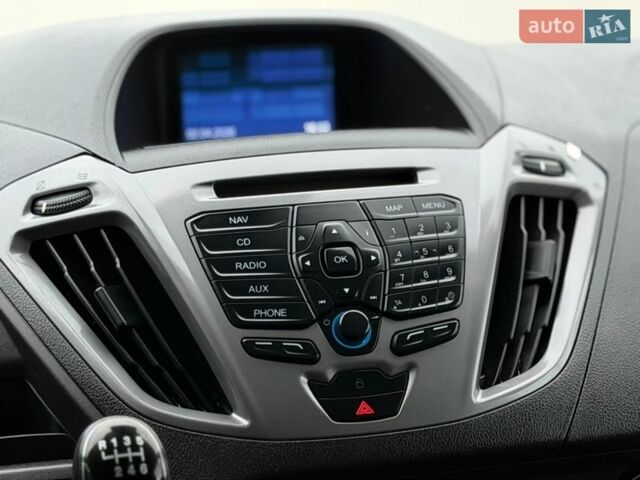 Черный Форд Транзит Кастом, объемом двигателя 2 л и пробегом 238 тыс. км за 16999 $, фото 52 на Automoto.ua