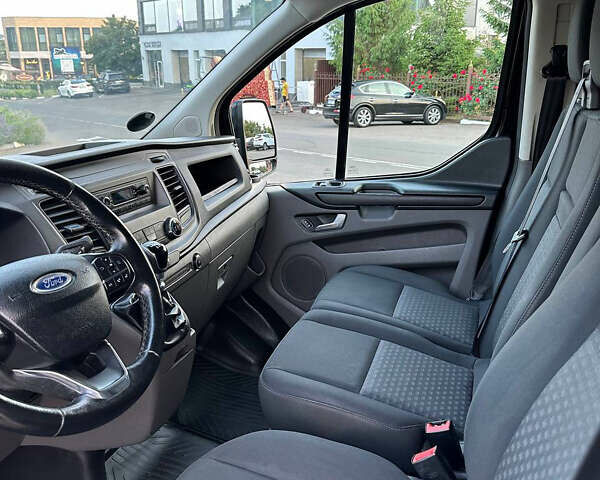 Чорний Форд Транзит Кастом, об'ємом двигуна 2 л та пробігом 140 тис. км за 16200 $, фото 6 на Automoto.ua