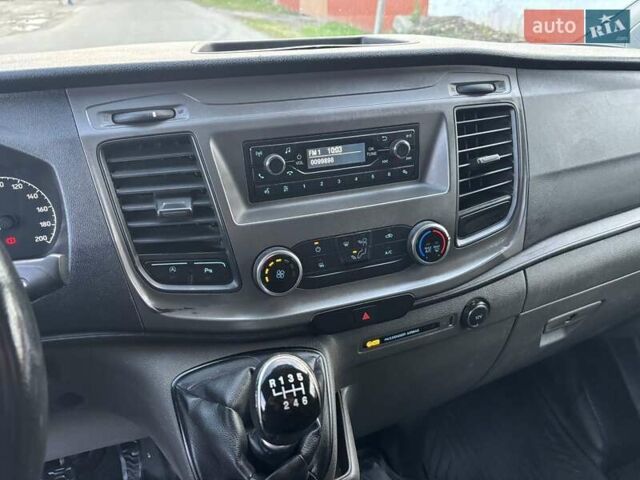 Чорний Форд Транзит Кастом, об'ємом двигуна 2 л та пробігом 100 тис. км за 16300 $, фото 14 на Automoto.ua